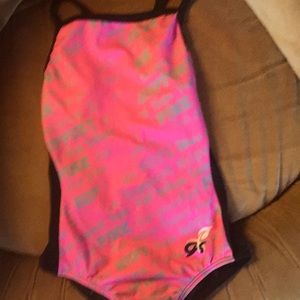 Gk breast cancer awareness leo size child large (CL)